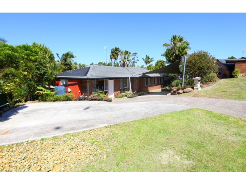 11 Wilga  Grove, Ashmore QLD 4214