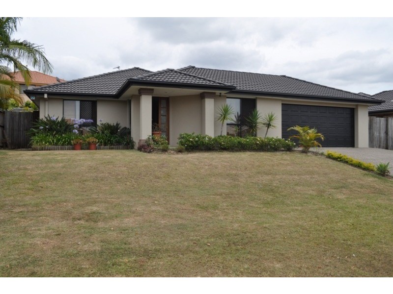 95 Crestwood Drive, Molendinar QLD 4214