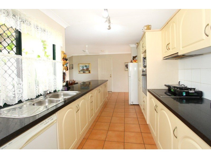 6 Trentham Court, Parkwood QLD 4214