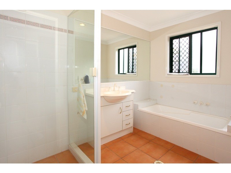 6 Trentham Court, Parkwood QLD 4214