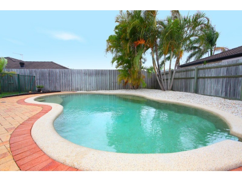 6 Trentham Court, Parkwood QLD 4214