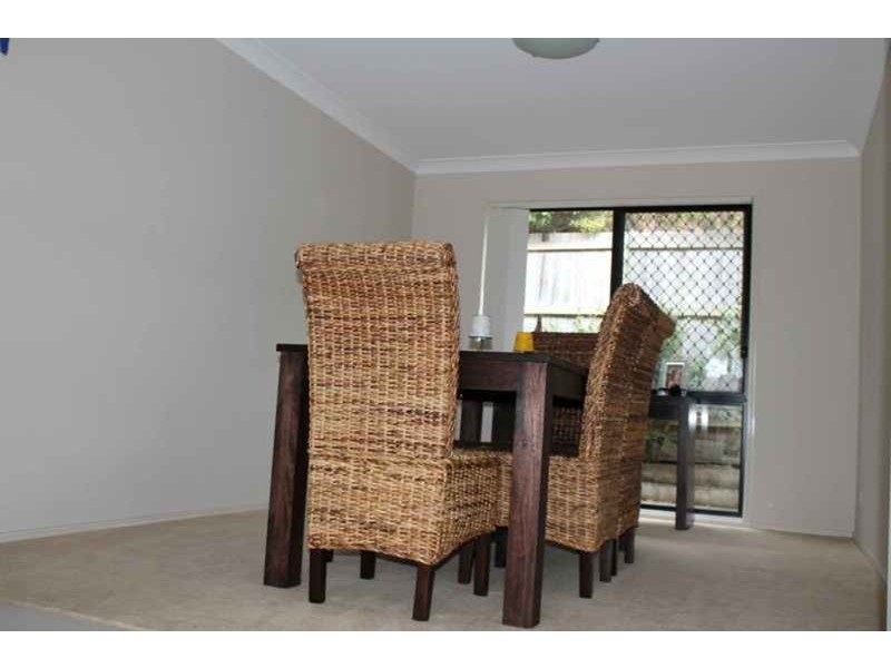 15 Breakspear Road, Molendinar QLD 4214