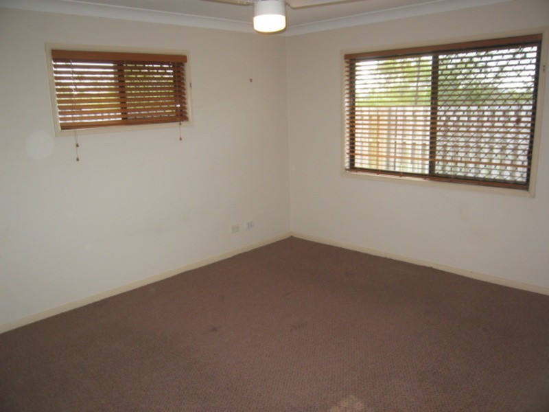 Parkwood QLD 4214