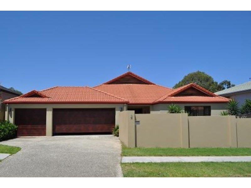 5 Eastbourne Chase, Arundel QLD 4214
