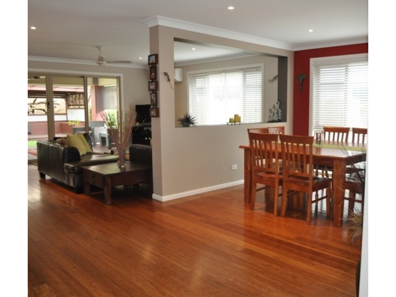 54 COACHWOOD  Drive, Molendinar QLD 4214