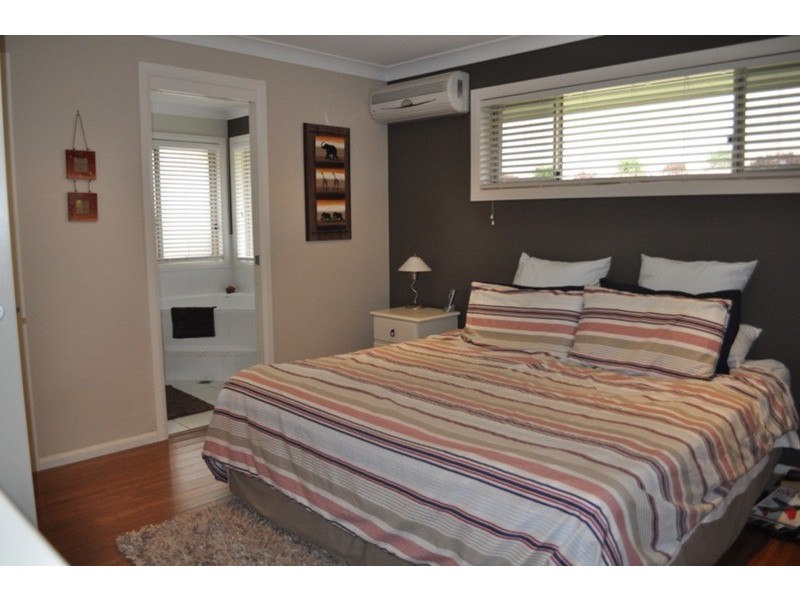 54 COACHWOOD  Drive, Molendinar QLD 4214