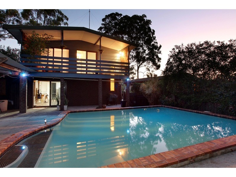 13 Kardella  Street, Ashmore QLD 4214