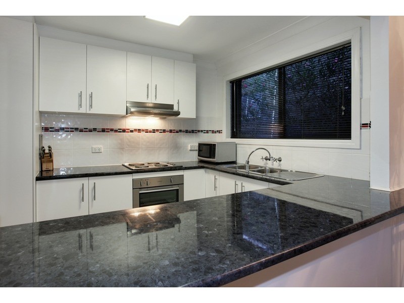 13 Kardella  Street, Ashmore QLD 4214