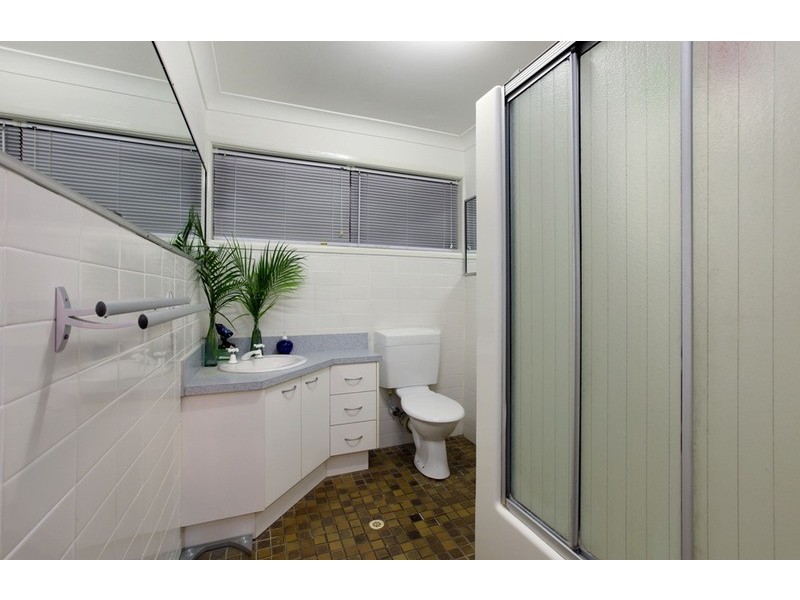 13 Kardella  Street, Ashmore QLD 4214