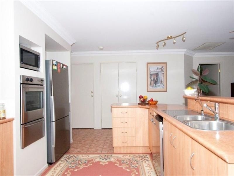 22 Dellwood Circuit, Molendinar QLD 4214