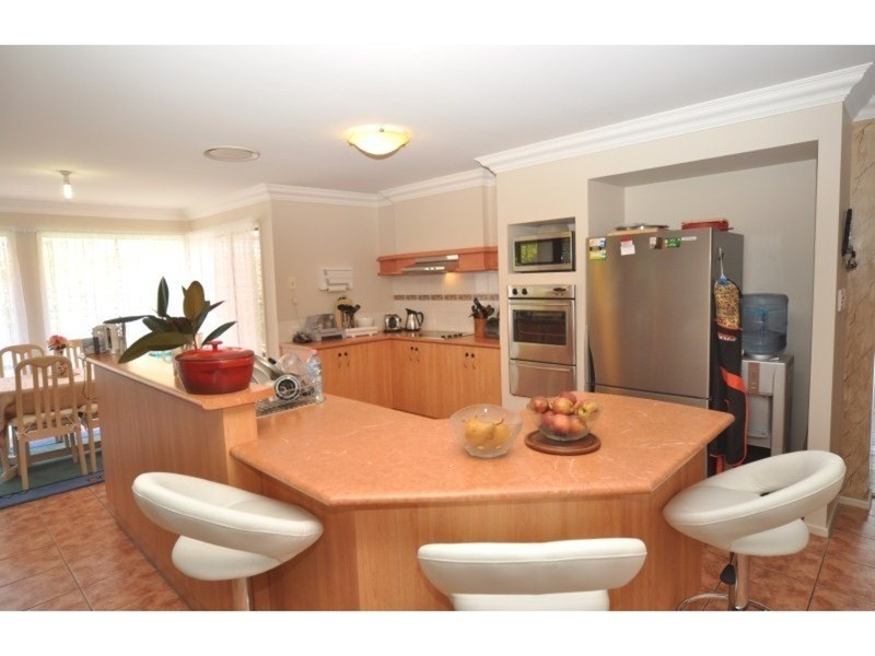 22 Dellwood Circuit, Molendinar QLD 4214