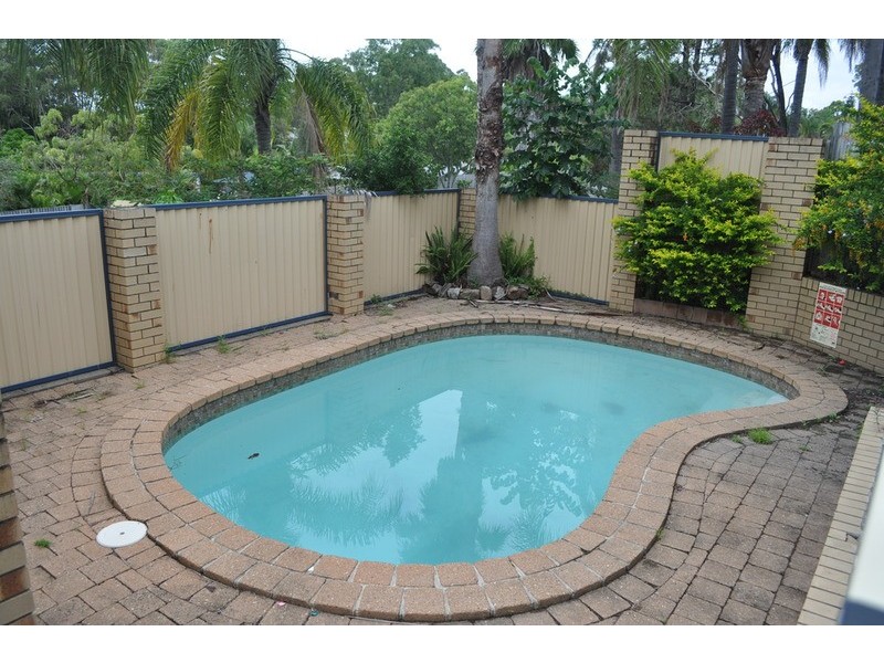 62 currumburra Road, Ashmore QLD 4214