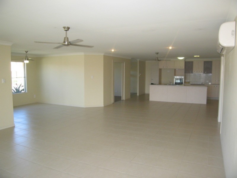 Molendinar QLD 4214