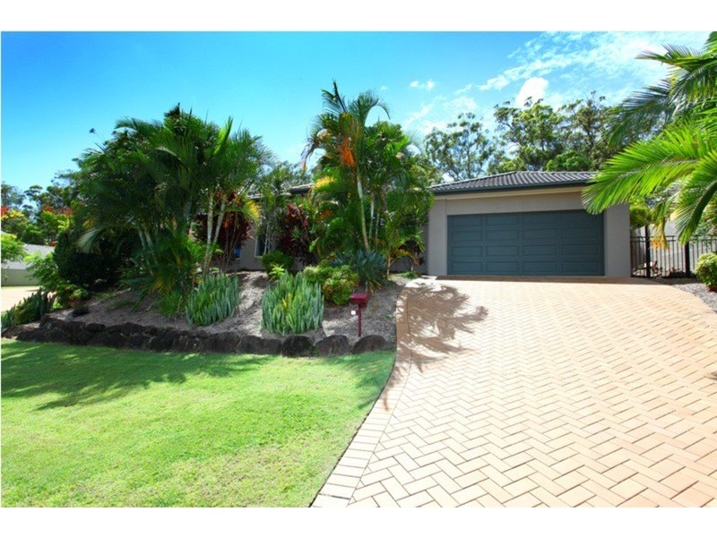 93 Arun Drive, Arundel QLD 4214