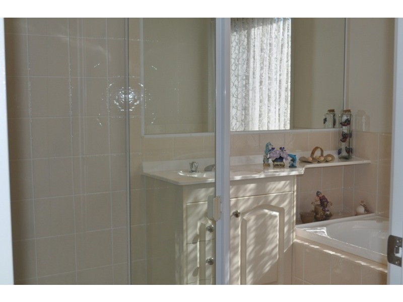 20 Dellwood Circuit, Molendinar QLD 4214