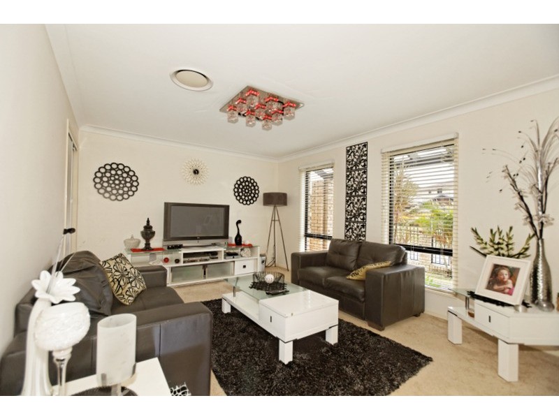 63 COACHWOOD Drive, Molendinar QLD 4214