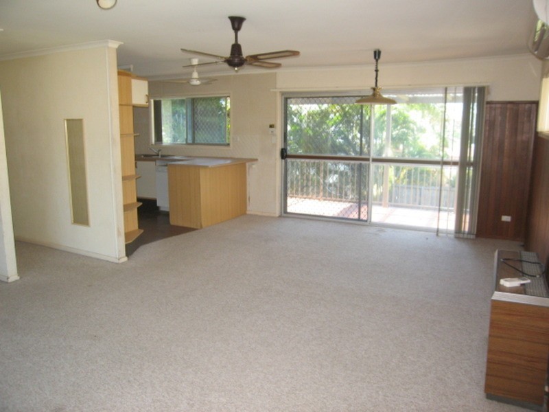 Ashmore QLD 4214