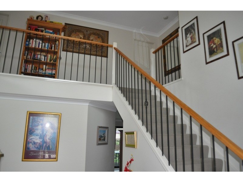 46 Golden Bear Drive, Arundel QLD 4214