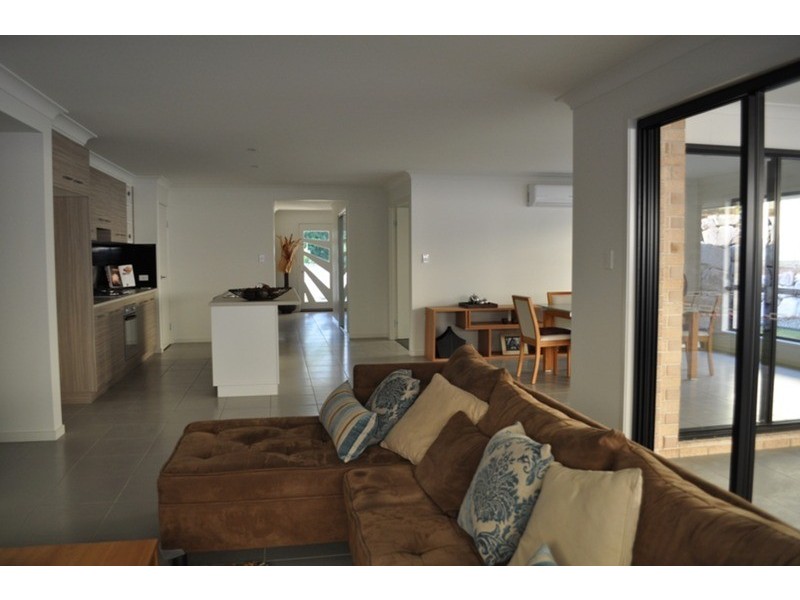 Lot 2/23 Gidgee Court, Molendinar QLD 4214