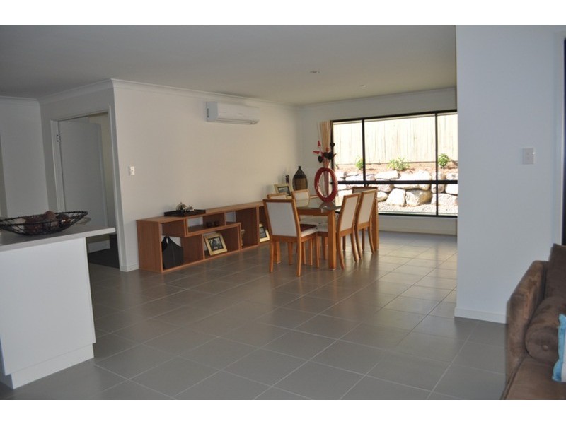 Lot 2/23 Gidgee Court, Molendinar QLD 4214