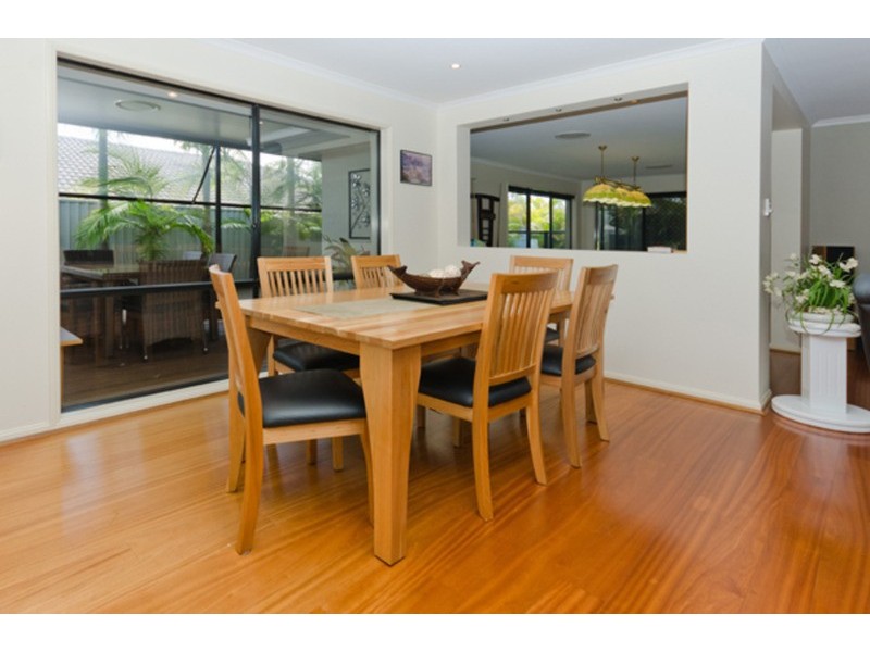 22 Sugargum Court, Molendinar QLD 4214