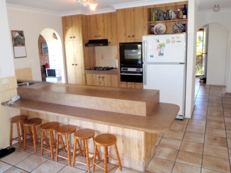 20 Kikori Crescent, Runaway Bay QLD 4216