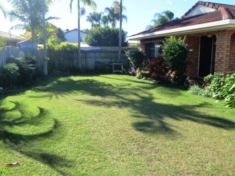 20 Kikori Crescent, Runaway Bay QLD 4216