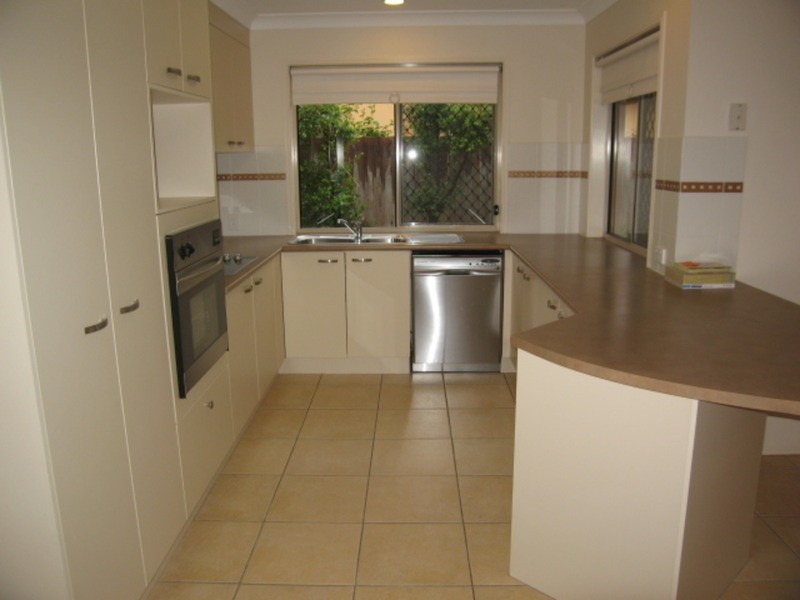 Molendinar QLD 4214