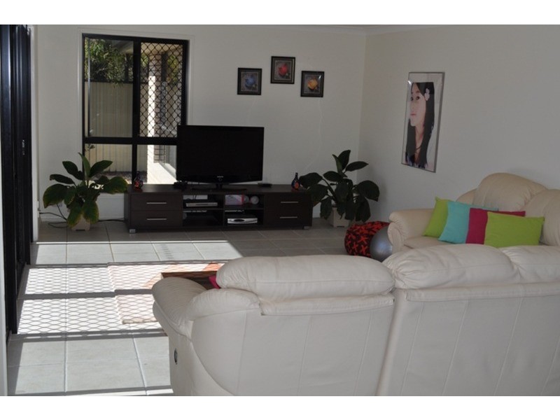 Molendinar QLD 4214