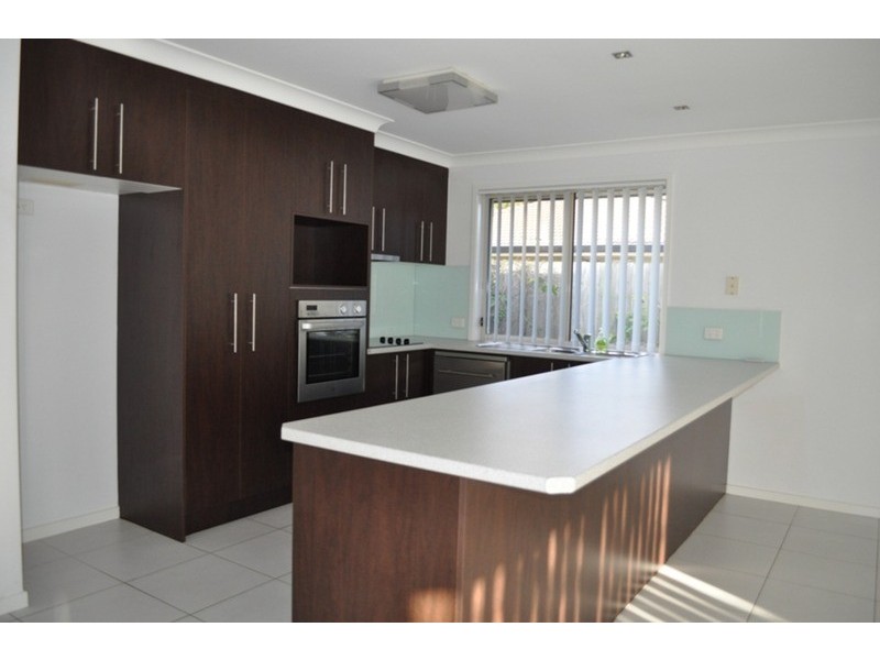 Molendinar QLD 4214