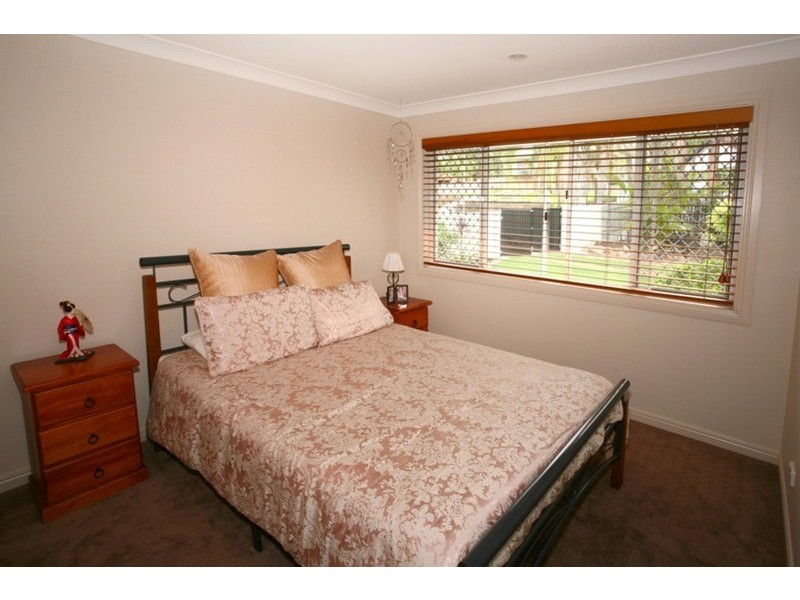 10 Batchworth Road, Molendinar QLD 4214