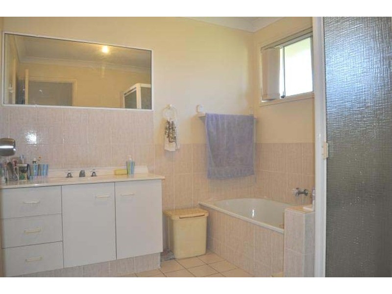 19/111 Edmund Rice Drive, Southport QLD 4215