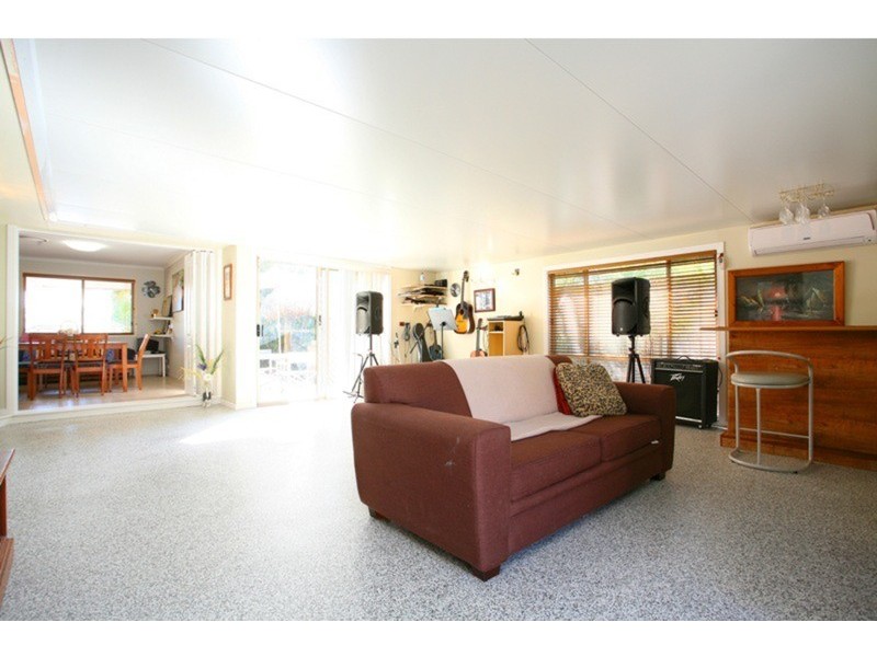 4 Strathalbyn  Court, Parkwood QLD 4214