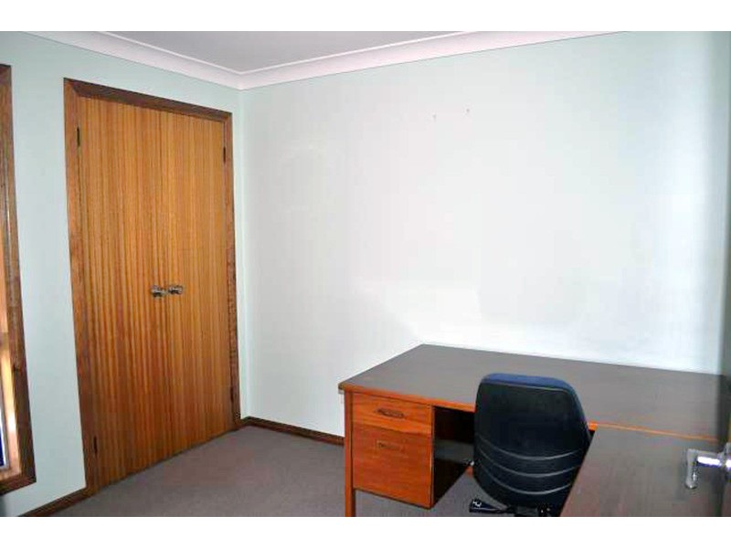 4 Cathedral Avenue, Molendinar QLD 4214