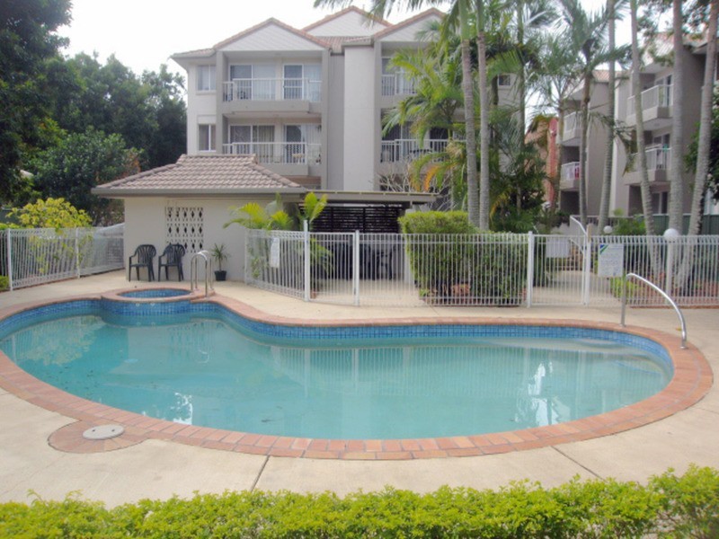 13/72 Brighton Street, Biggera Waters QLD 4216