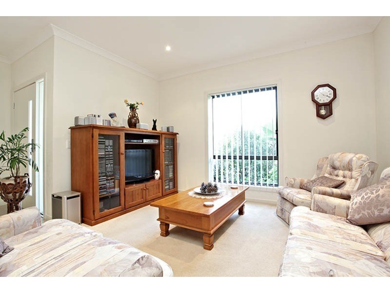 6 Corymbia Way, Molendinar QLD 4214