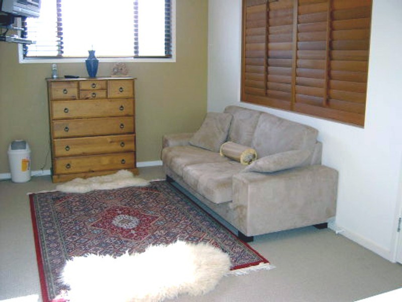 7 Eastbourne Chase, Arundel QLD 4214