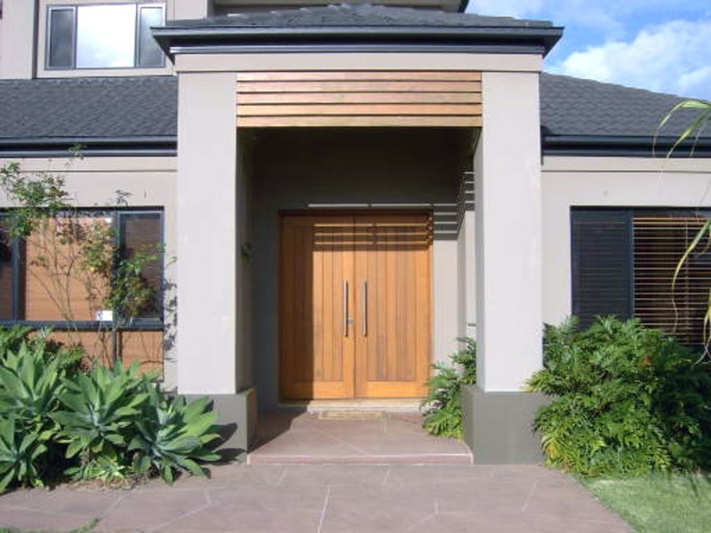 7 Eastbourne Chase, Arundel QLD 4214