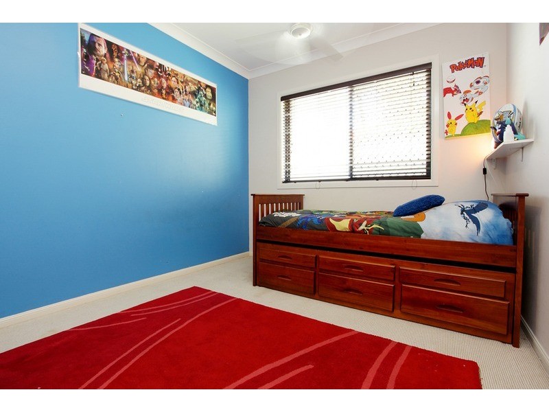 11 Leeds Close, Arundel QLD 4214