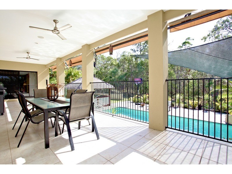 11 Leeds Close, Arundel QLD 4214