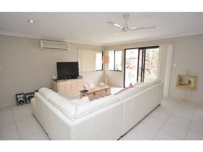 Molendinar QLD 4214