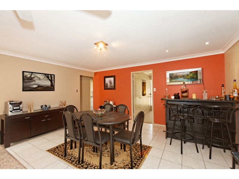 17 Cathedral  Avenue, Molendinar QLD 4214