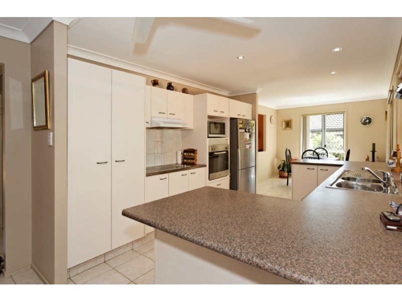 17 Cathedral  Avenue, Molendinar QLD 4214