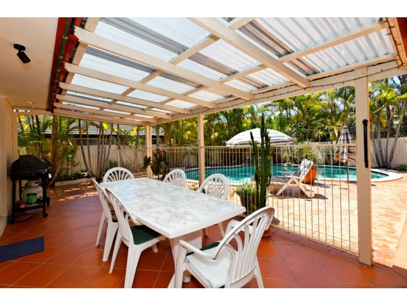 17 Cathedral  Avenue, Molendinar QLD 4214