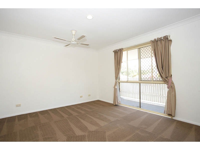 Parkwood QLD 4214