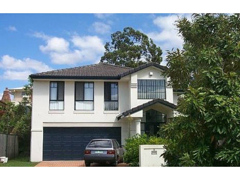 8 Clear River  Boulevard, Ashmore QLD 4214