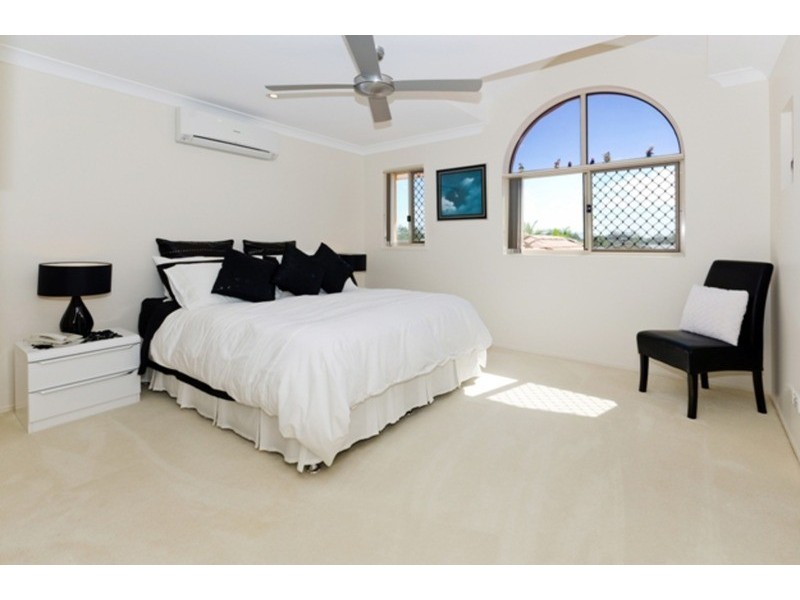 9 Bellwood Place, Molendinar QLD 4214