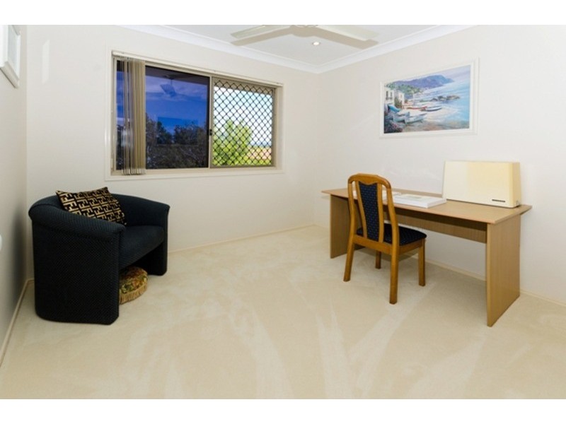 9 Bellwood Place, Molendinar QLD 4214