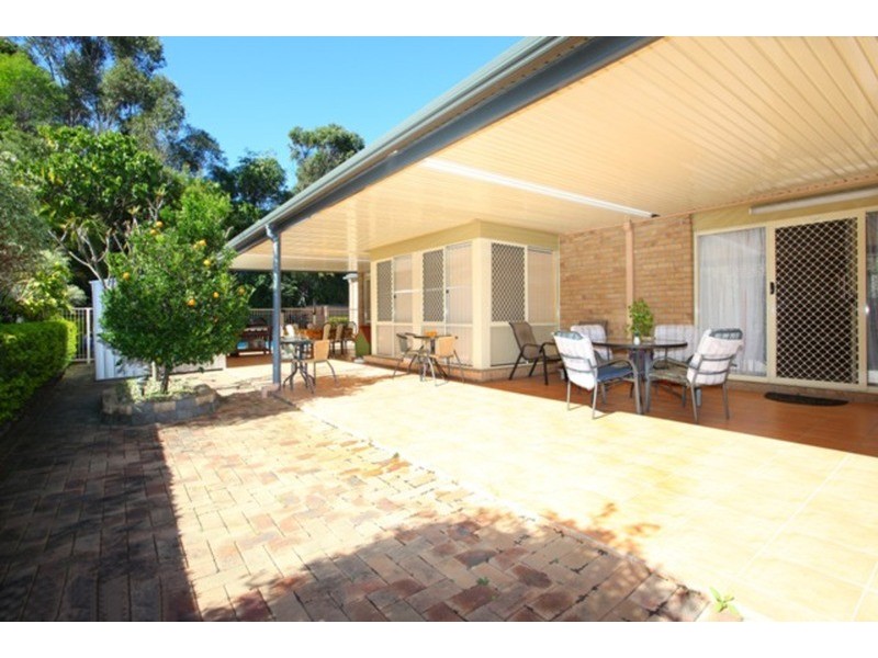 42 Dellwood Circuit, Molendinar QLD 4214