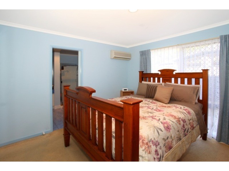 42 Dellwood Circuit, Molendinar QLD 4214